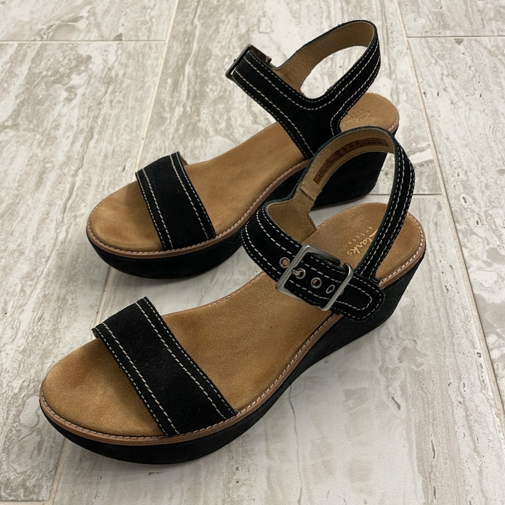 CLARKS Artisan Women’s Aisley Orchid Wedge Sandal Size 12M - Picture 2 of 9